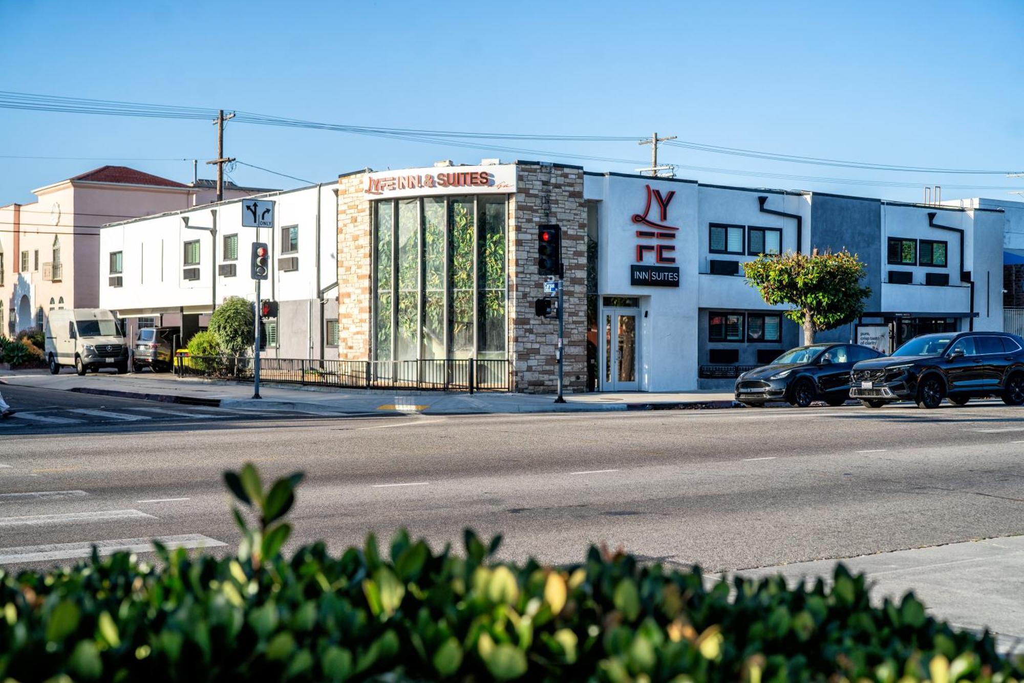 Lyfe Inn & Suites By Aga - Beverly Hills - Los Angeles — Photos 1
